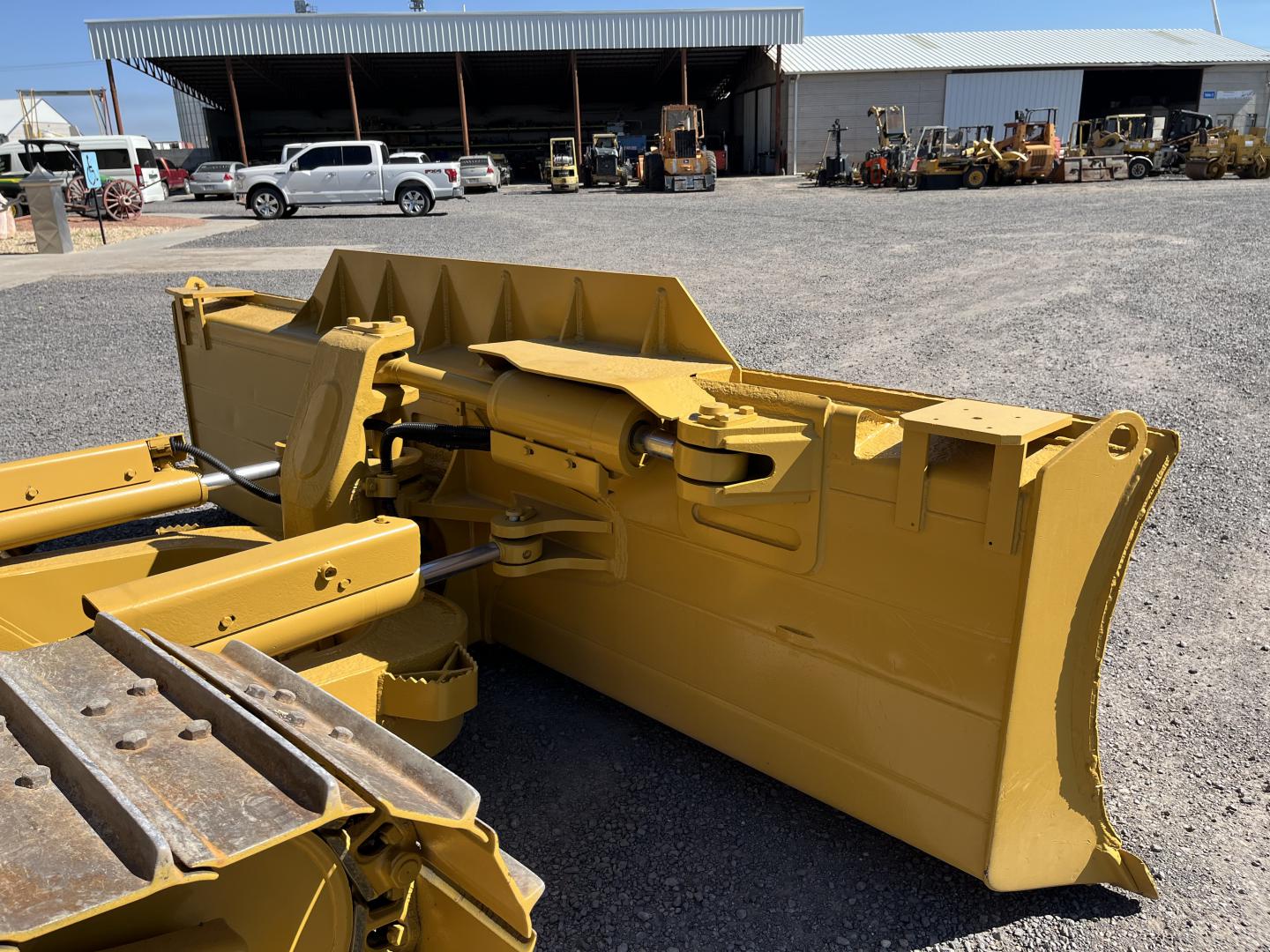 ./imagenes/INVOICE/2019/16239/BULLDOZER D6N (3).JPG